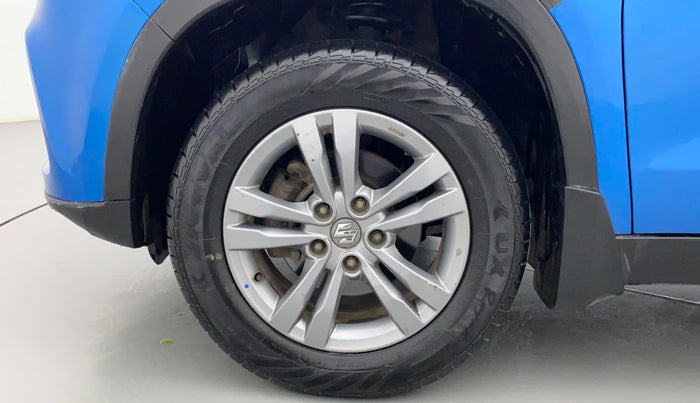2016 Maruti Vitara Brezza ZDI PLUS DUAL TONE, Diesel, Manual, 42,261 km, Left Front Wheel