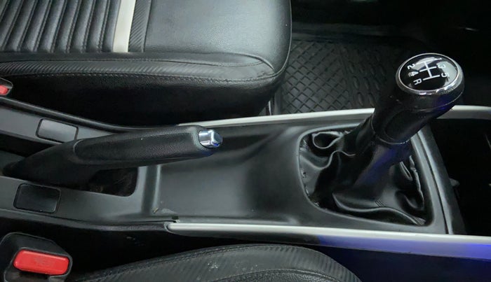 2018 Maruti Baleno DELTA PETROL 1.2, Petrol, Manual, 51,413 km, Gear Lever