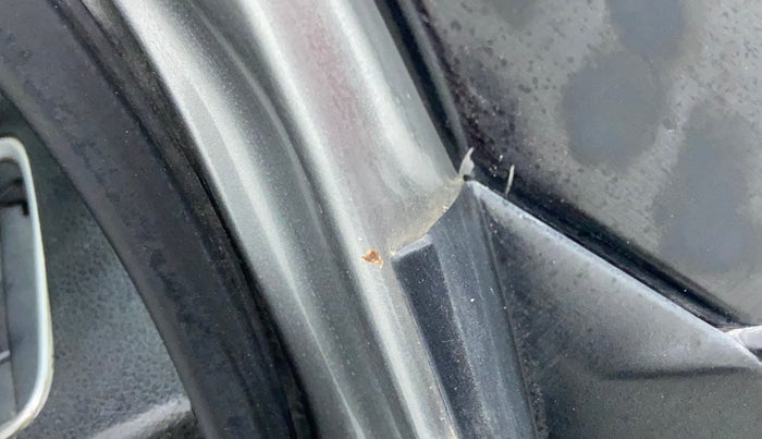 2018 Maruti Baleno DELTA PETROL 1.2, Petrol, Manual, 51,413 km, Right A pillar - Slightly rusted
