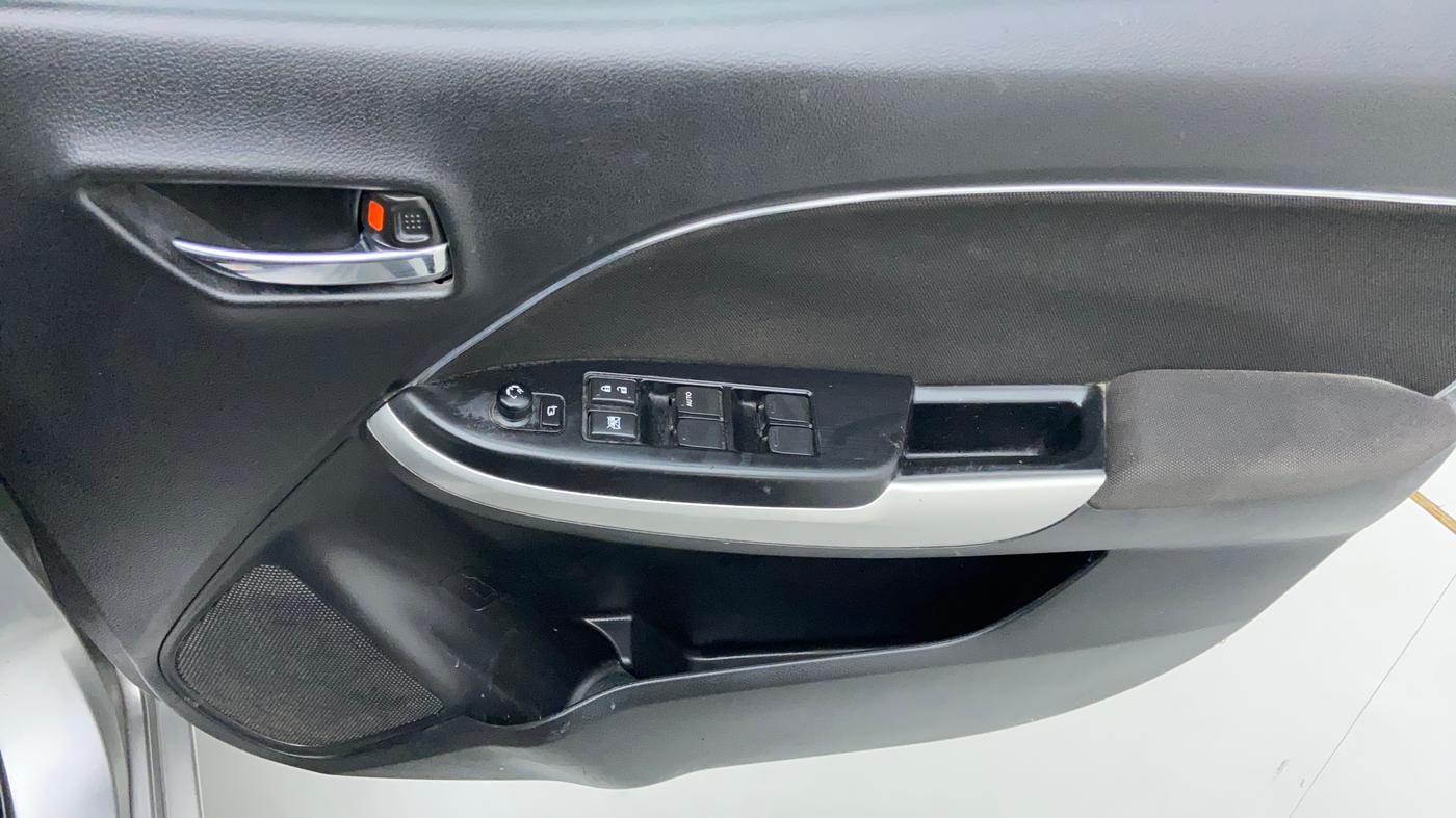 2018 Maruti Baleno DELTA PETROL 1.2, Petrol, Manual, 51,413 km, Driver Side Door Panels Control