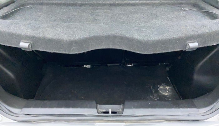 2018 Maruti Baleno DELTA PETROL 1.2, Petrol, Manual, 51,413 km, Boot Inside