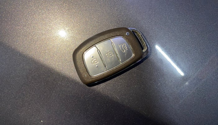 2014 Hyundai Elite i20 SPORTZ 1.2 (O), Petrol, Manual, 78,091 km, Key Close Up