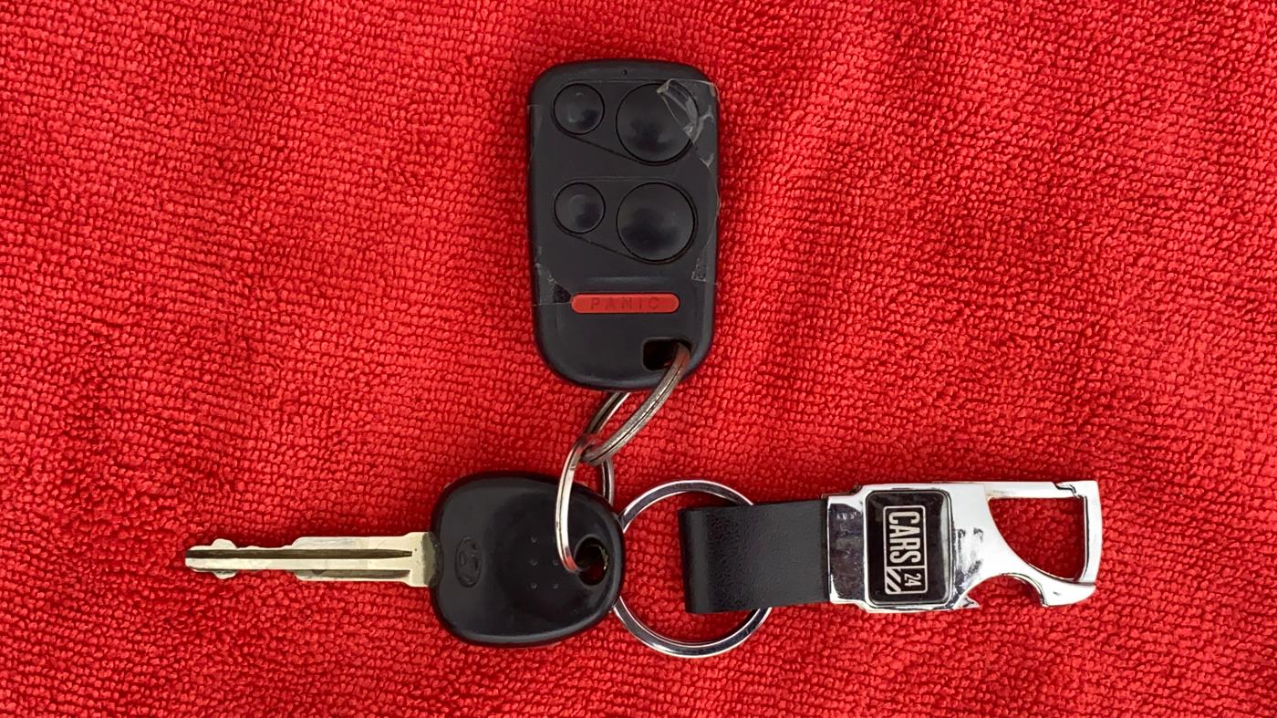 2013 Hyundai Eon ERA PLUS, Petrol, Manual, 76,025 km, Key Close Up