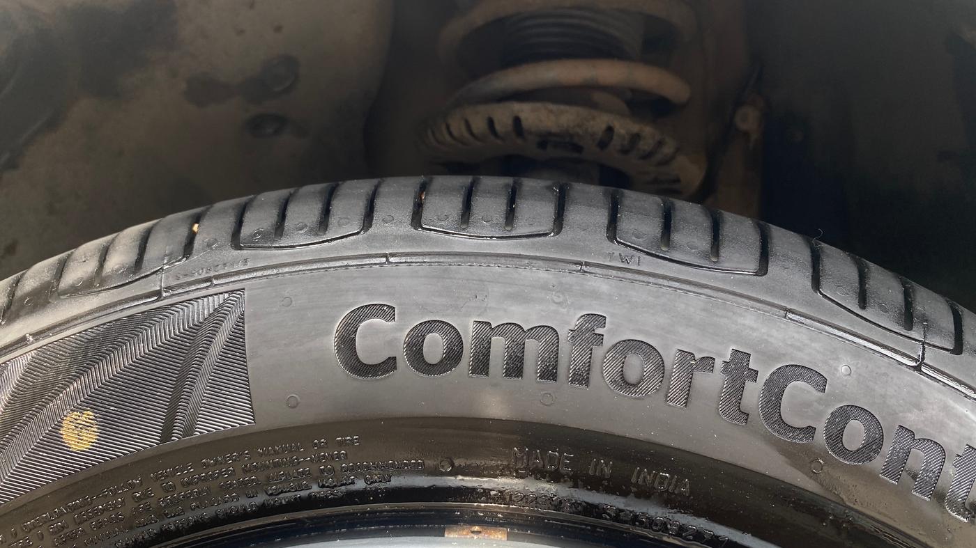 2021 Skoda Rapid ACTIVE 1.0 TSI AT, Petrol, Automatic, 98,072 km, Left Front Tyre Tread