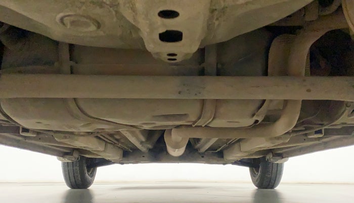 2013 Maruti Swift VXI, Petrol, Manual, 50,870 km, Rear Underbody