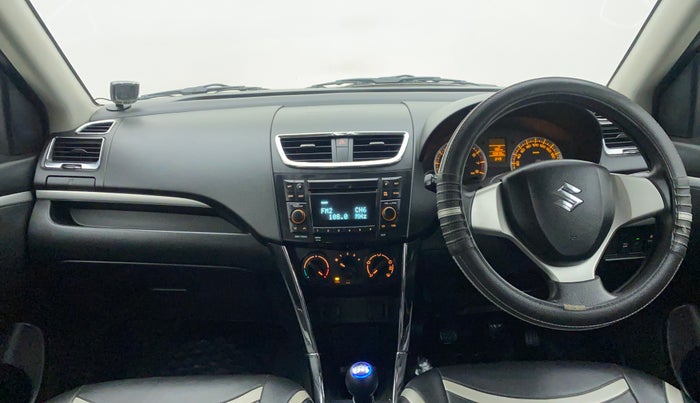 2013 Maruti Swift VXI, Petrol, Manual, 50,870 km, Dashboard