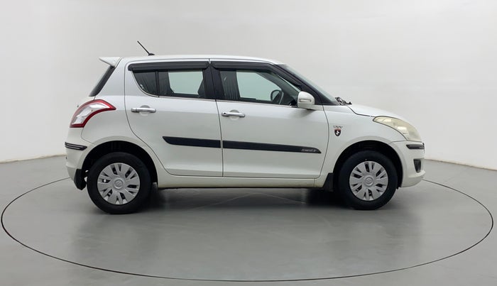 2013 Maruti Swift VXI, Petrol, Manual, 50,870 km, Right Side