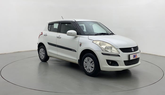 2013 Maruti Swift VXI, Petrol, Manual, 50,870 km, Right Front Diagonal