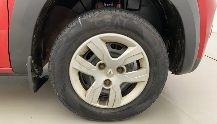 2015 Renault Kwid RXL, Petrol, Manual, 46,537 km, Right Front Wheel