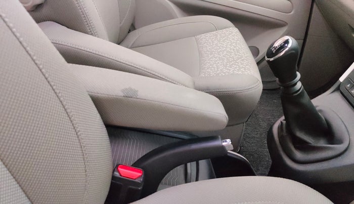 2025 Mahindra MARAZZO M 6 + 8 STR, Diesel, Manual, 5,480 km, Gear Lever