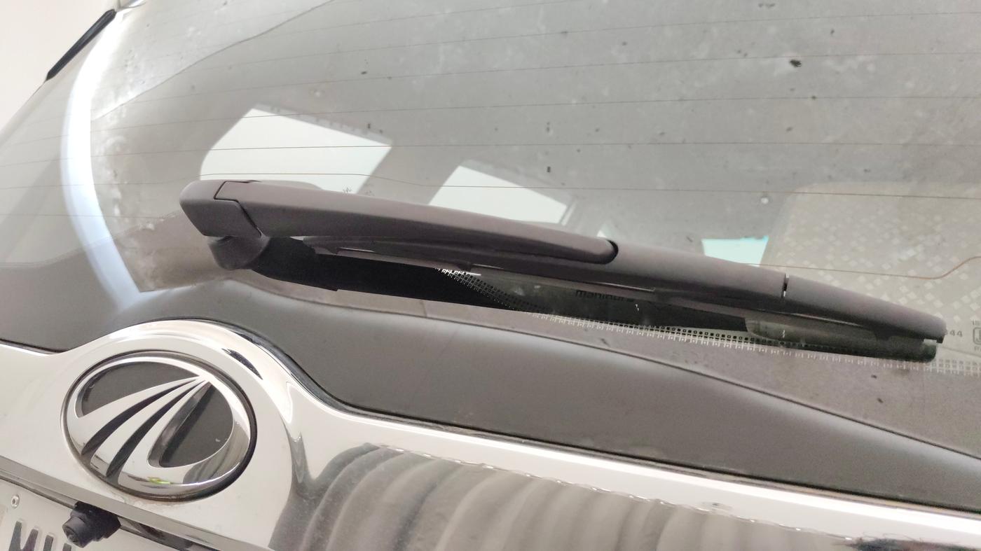 2025 Mahindra MARAZZO M 6 + 8 STR, Diesel, Manual, 5,480 km, Rear Wiper