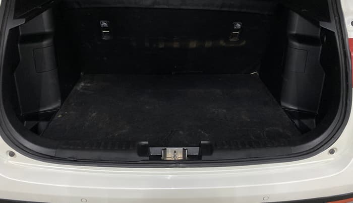 2020 Maruti Vitara Brezza VXI, Petrol, Manual, 82,275 km, Boot Inside