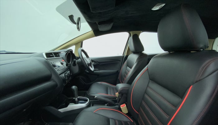 2015 Honda Jazz 1.2L I-VTEC S AT, Petrol, Automatic, 1,12,010 km, Right Side Front Door Cabin
