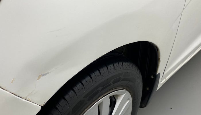 2015 Honda Jazz 1.2L I-VTEC S AT, Petrol, Automatic, 1,12,010 km, Left fender - Paint has minor damage