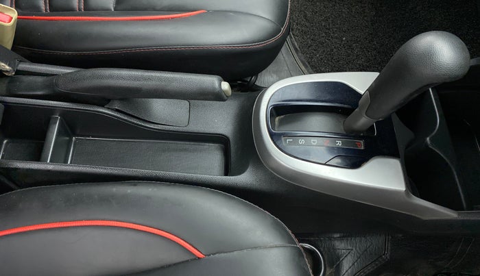 2015 Honda Jazz 1.2L I-VTEC S AT, Petrol, Automatic, 1,12,010 km, Gear Lever