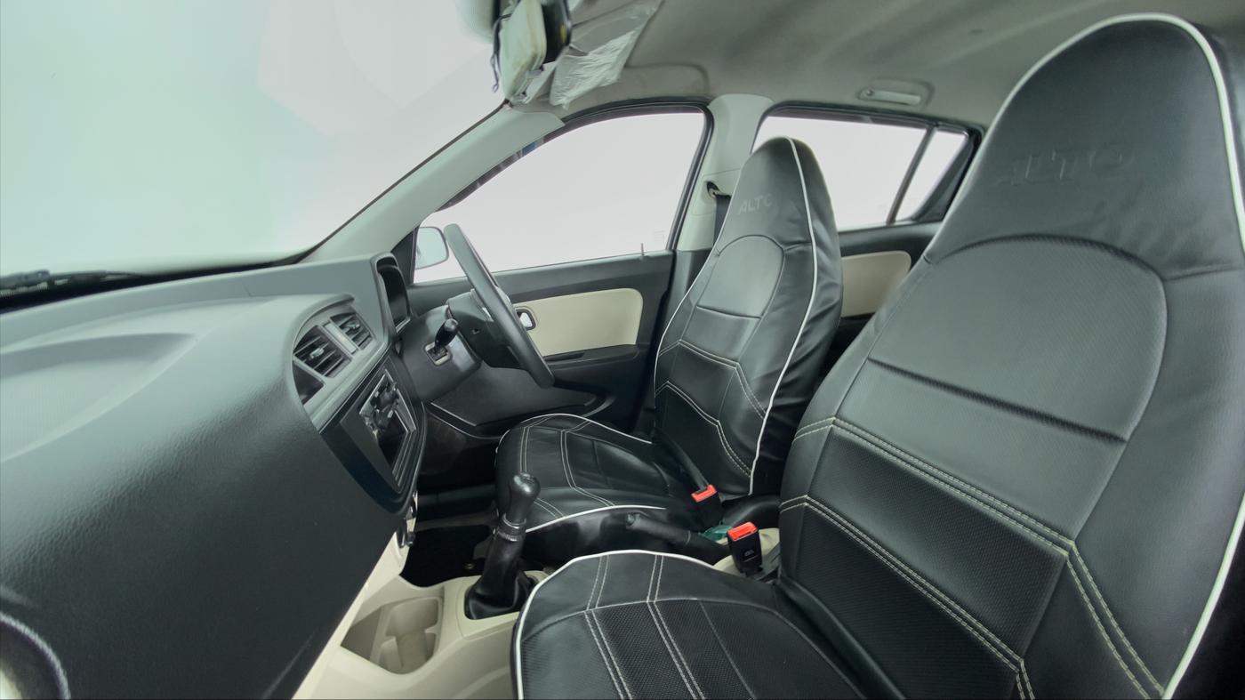 2019 Maruti Alto LXI, Petrol, Manual, 71,318 km, Right Side Front Door Cabin