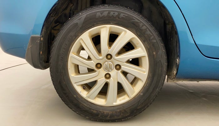2015 Maruti Swift Dzire ZXI, Petrol, Manual, 25,170 km, Right Rear Wheel