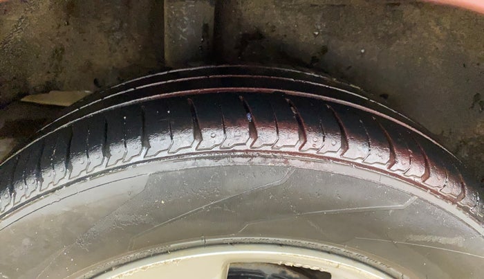 2017 Honda Jazz 1.2L I-VTEC V AT, Petrol, Automatic, 71,510 km, Right Rear Tyre Tread