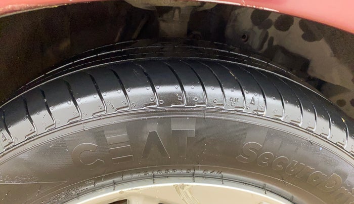 2017 Honda Jazz 1.2L I-VTEC V AT, Petrol, Automatic, 71,510 km, Right Front Tyre Tread