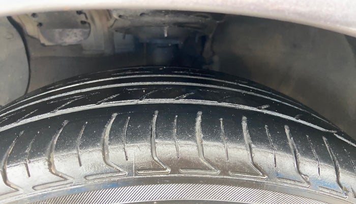 2019 Hyundai Grand i10 SPORTZ 1.2 KAPPA VTVT, Petrol, Manual, 52,281 km, Left Front Tyre Tread