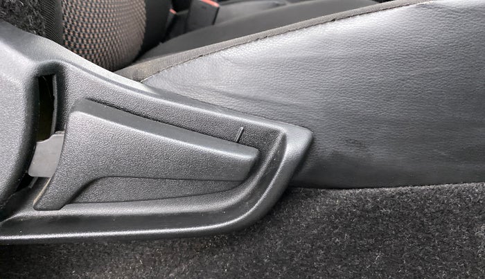 2019 Maruti S PRESSO VXI, Petrol, Manual, 27,221 km, Driver Side Adjustment Panel