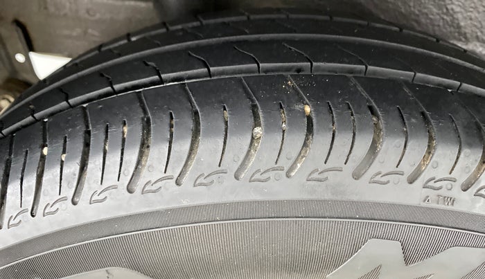2019 Maruti S PRESSO VXI, Petrol, Manual, 27,221 km, Right Rear Tyre Tread