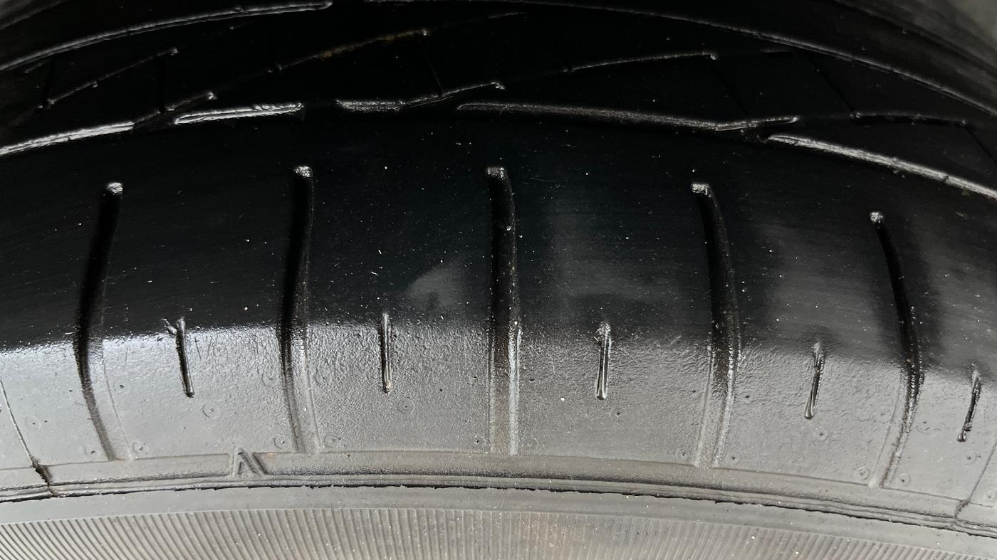2019 Tata NEXON XZ PLUS DIESEL DUAL TONE, Diesel, Manual, 71,844 km, Right Rear Tyre Tread