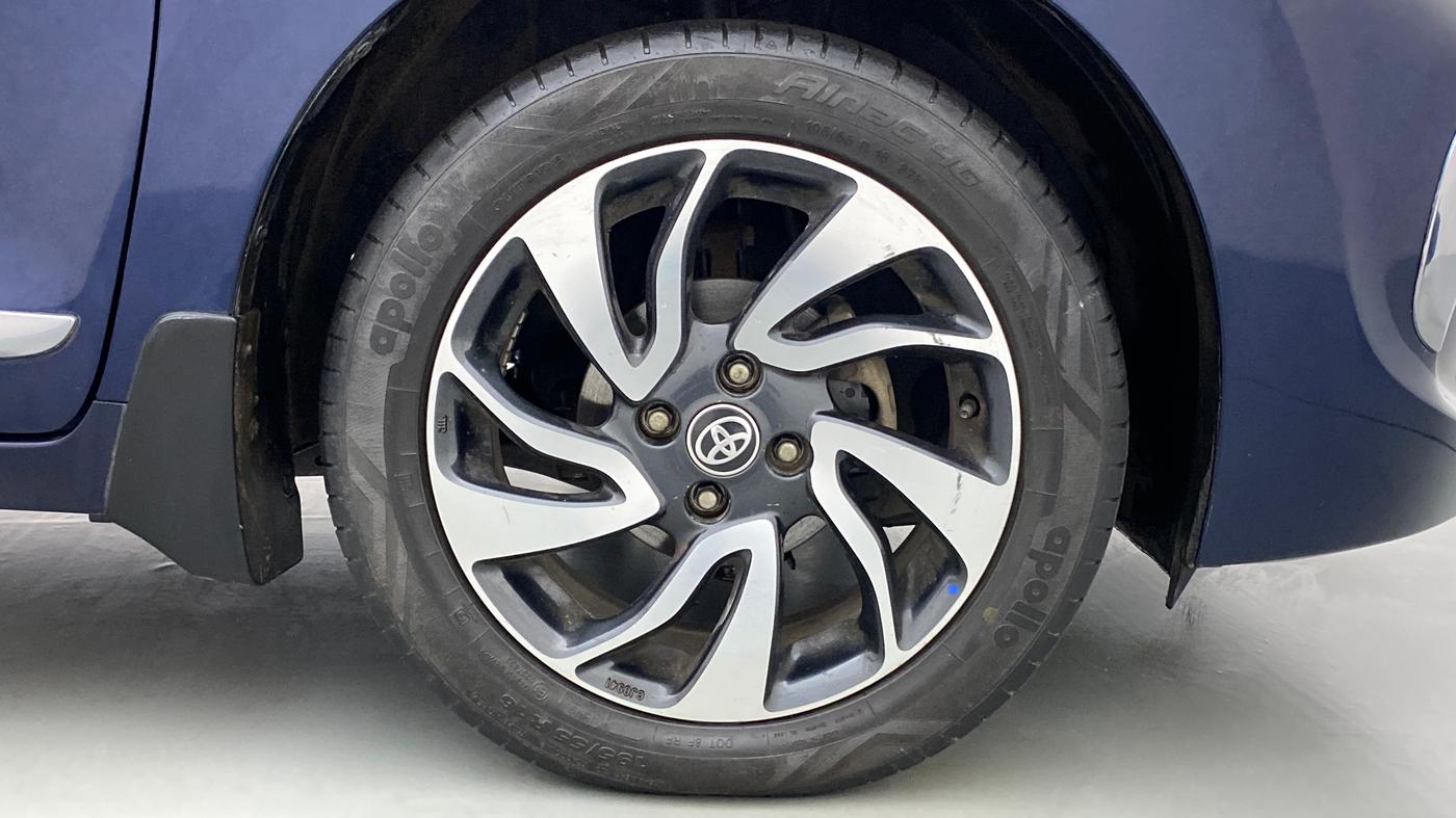 2019 Toyota Glanza V CVT, Petrol, Automatic, 68,576 km, Right Front Wheel