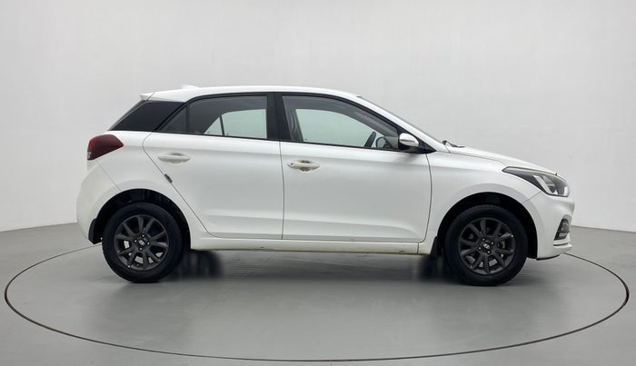 2019 Hyundai Elite i20 SPORTZ PLUS 1.2, Petrol, Manual, 75,000 km, Right Side View
