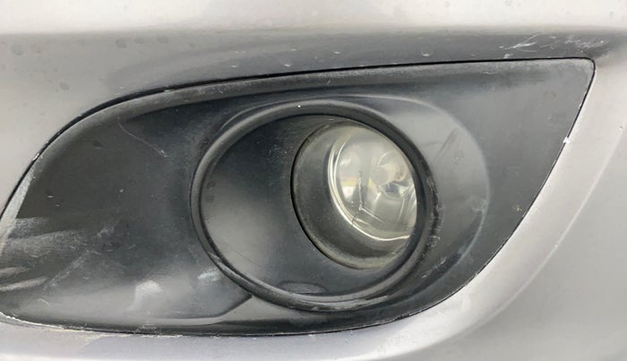 2012 Maruti Swift ZXI, Petrol, Manual, 47,360 km, Left fog light - Not working