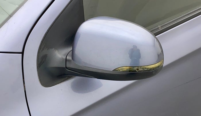 2011 Hyundai i20 ASTA 1.4 AT, Petrol, Automatic, 38,395 km, Left rear-view mirror - Indicator light not working