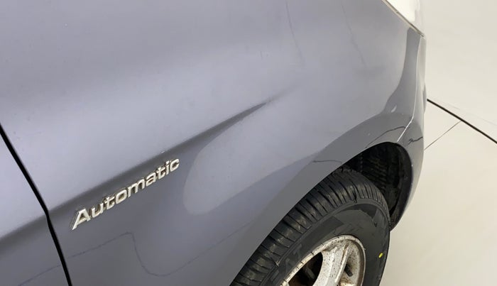 2011 Hyundai i20 ASTA 1.4 AT, Petrol, Automatic, 38,395 km, Right fender - Slightly dented