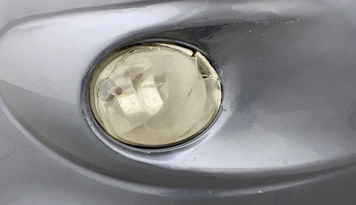 2011 Hyundai i20 ASTA 1.4 AT, Petrol, Automatic, 38,395 km, Right fog light - Minor damage
