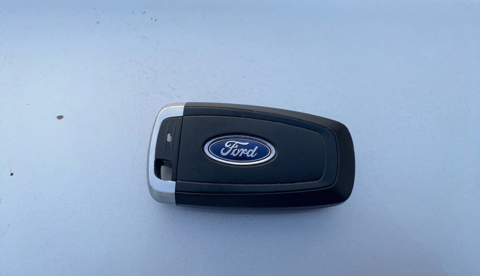 2017 Ford Ecosport TITANIUM 1.5L PETROL, Petrol, Manual, 1,15,745 km, Key Close Up