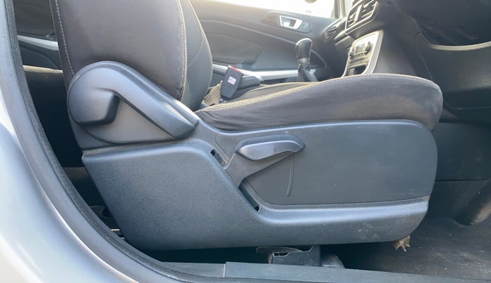 2017 Ford Ecosport TITANIUM 1.5L PETROL, Petrol, Manual, 1,15,745 km, Driver Side Adjustment Panel
