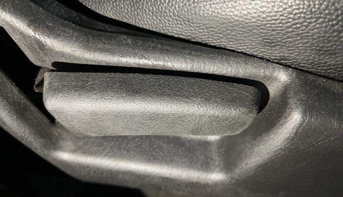 2020 Maruti Alto LXI, Petrol, Manual, 76,857 km, Driver Side Adjustment Panel