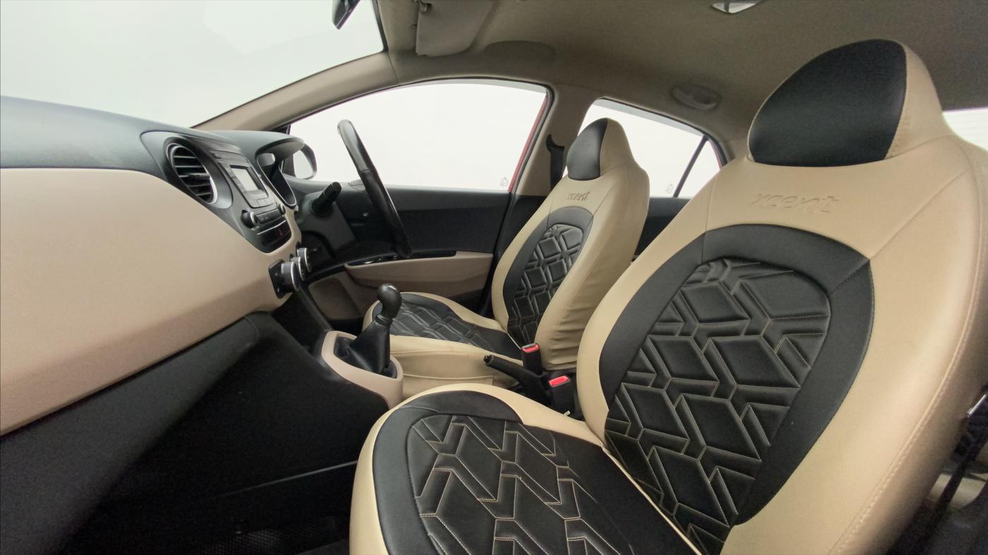 2018 Hyundai Xcent S 1.2, Petrol, Manual, 15,201 km, Right Side Front Door Cabin