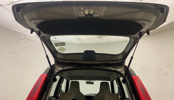 2020 Maruti New Wagon-R LXI CNG 1.0, CNG, Manual, 13,043 km, Boot Door Open