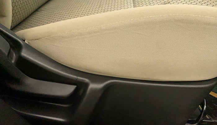2020 Maruti New Wagon-R LXI CNG 1.0, CNG, Manual, 13,043 km, Driver Side Adjustment Panel