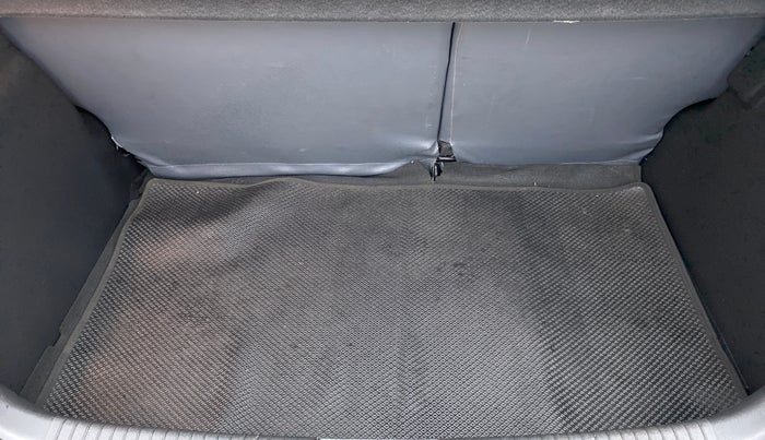 2013 Hyundai i20 ASTA 1.2, Petrol, Manual, 26,128 km, Boot Inside