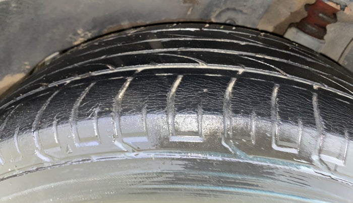 2017 Hyundai Creta SX PLUS AT 1.6 PETROL, Petrol, Automatic, 54,240 km, Left Rear Tyre Tread