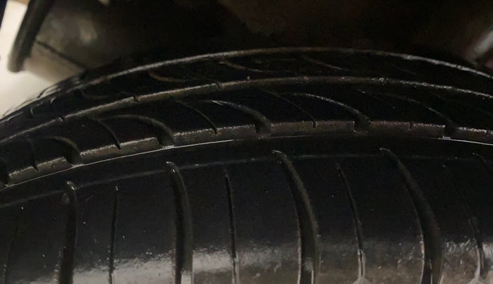 2016 Maruti Celerio ZXI (O), Petrol, Manual, 78,383 km, Right Rear Tyre Tread