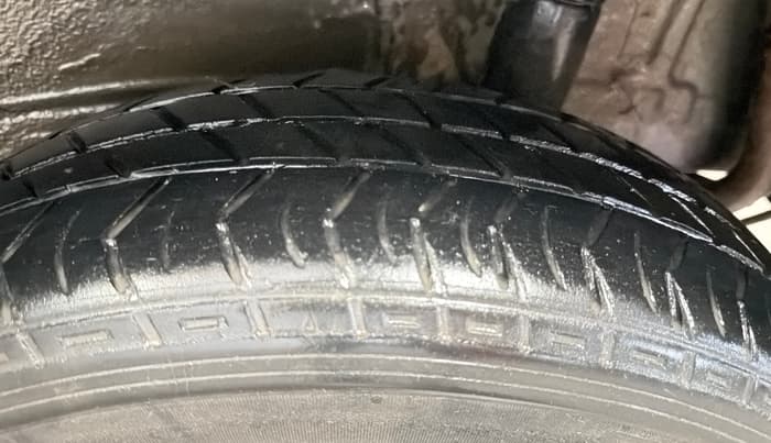 2021 Maruti New Wagon-R LXI CNG 1.0, CNG, Manual, 1,17,630 km, Left Rear Tyre Tread