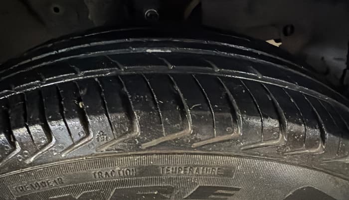 2021 Maruti New Wagon-R LXI CNG 1.0, CNG, Manual, 1,17,630 km, Right Front Tyre Tread