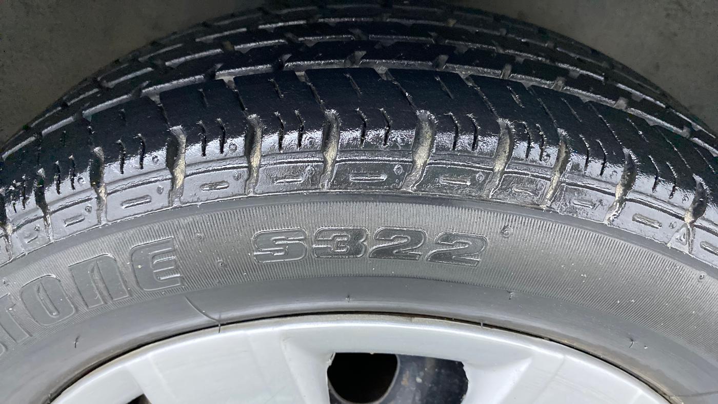 2012 Maruti Alto K10 VXI P, Petrol, Manual, 36,989 km, Right Front Tyre Tread