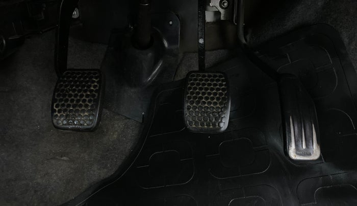 2012 Maruti Alto K10 VXI P, Petrol, Manual, 36,989 km, Pedals
