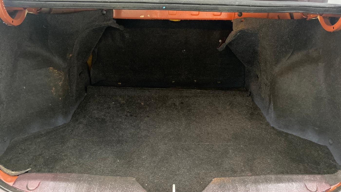 2015 Maruti Ciaz ZXI, Petrol, Manual, 1,02,616 km, Boot Inside