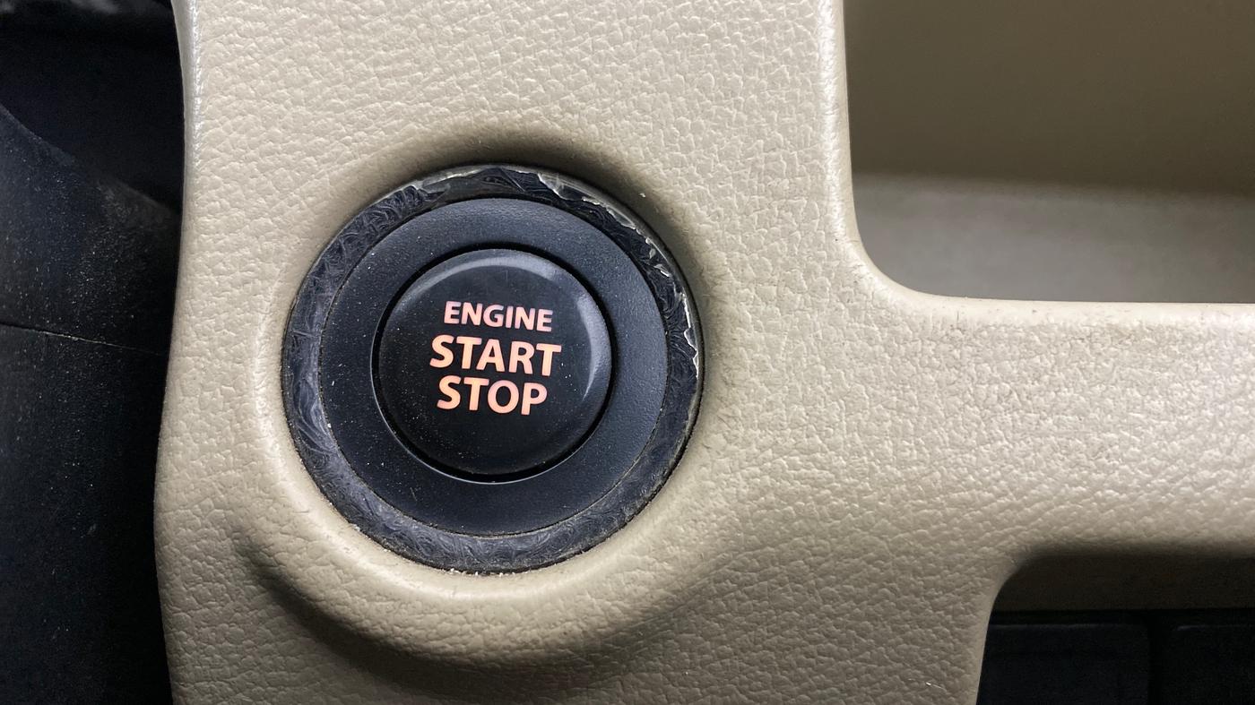 2015 Maruti Ciaz ZXI, Petrol, Manual, 1,02,616 km, Keyless Start/ Stop Button