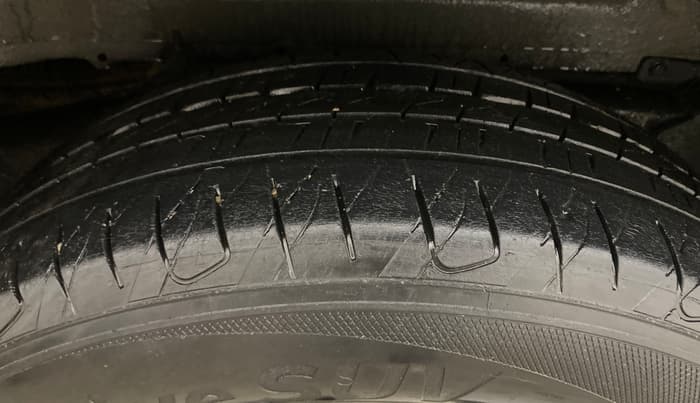 2024 Mahindra SCORPIO CLASSIC S11 7STR, Diesel, Manual, 32,413 km, Right Rear Tyre Tread