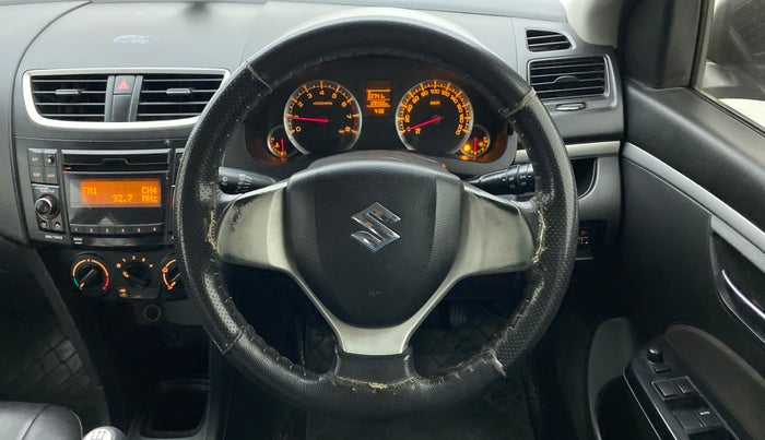 2016 Maruti Swift VXI, Petrol, Manual, 1,08,781 km, Steering Wheel Close Up